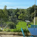 Le Petit Moulin Pensión 3*