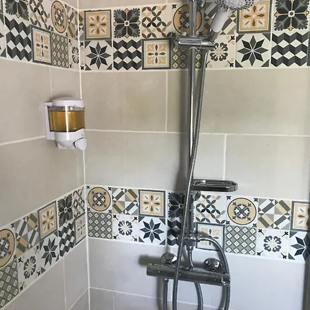 招待所 Le Petit Moulin 普佐日