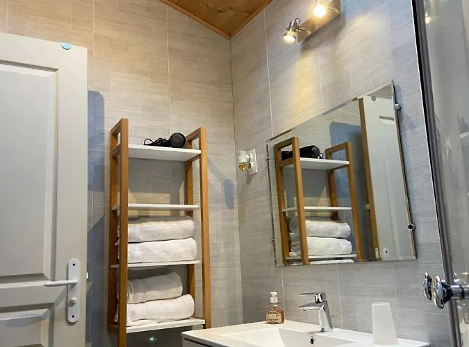 Le Petit Moulin بيت ضيافة 3*