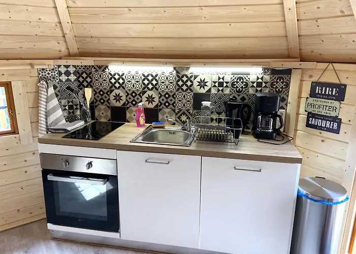 Le Petit Moulin بوزاوغيس