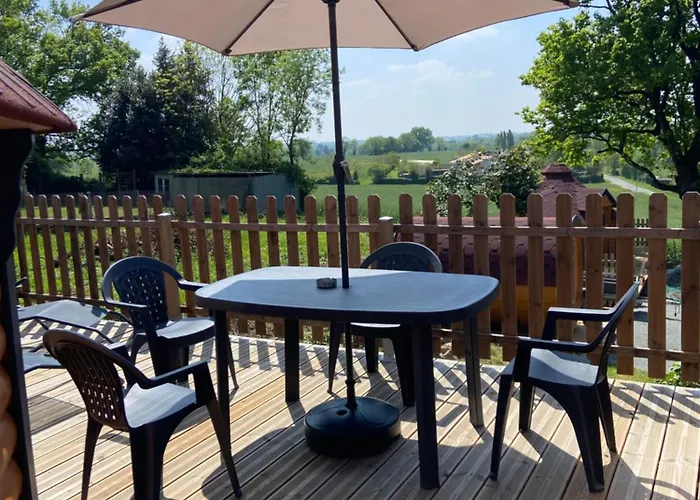 Le Petit Moulin بيت ضيافة